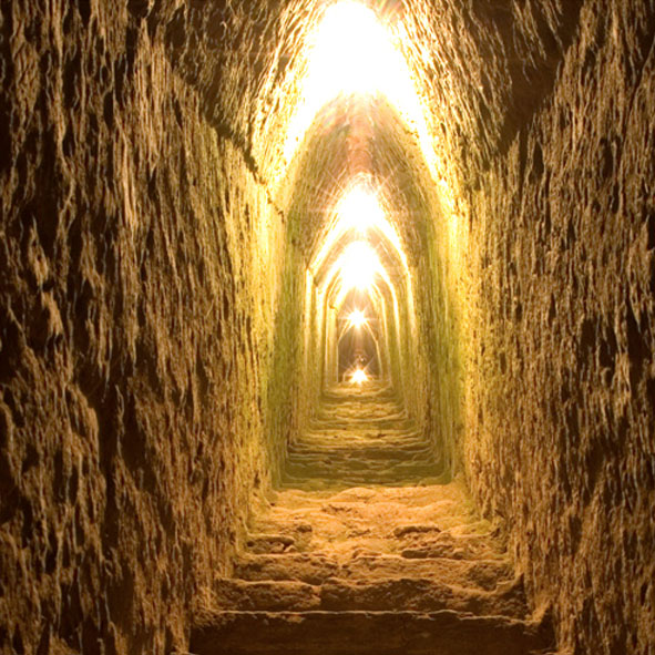 Explorar el interior de la pirámide de Cholula – PUEBLA, ARQUEOLOGÍA